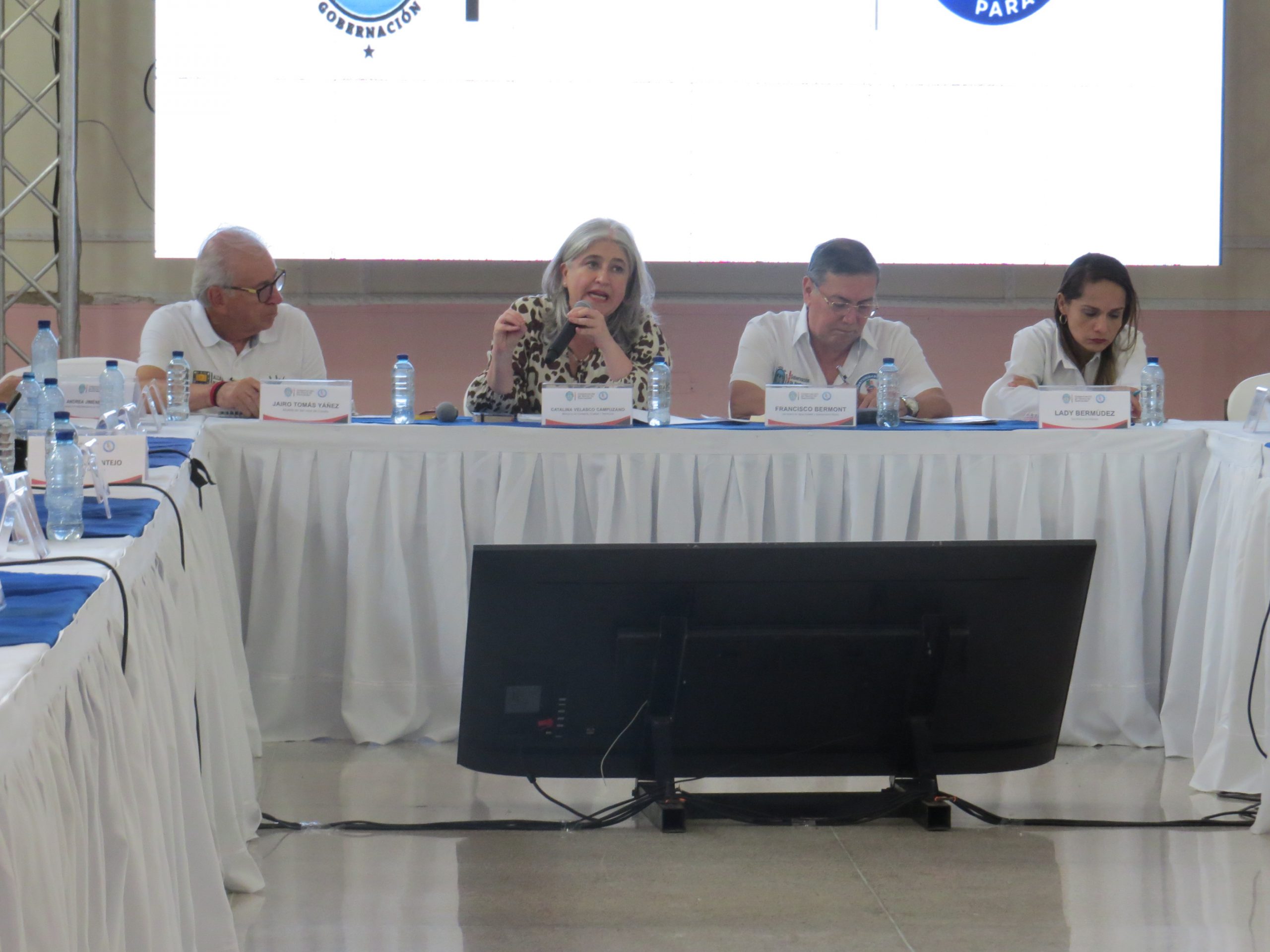 Minvivienda y alcaldes de Norte de Santander articulan esfuerzos en materia de agua y vivienda