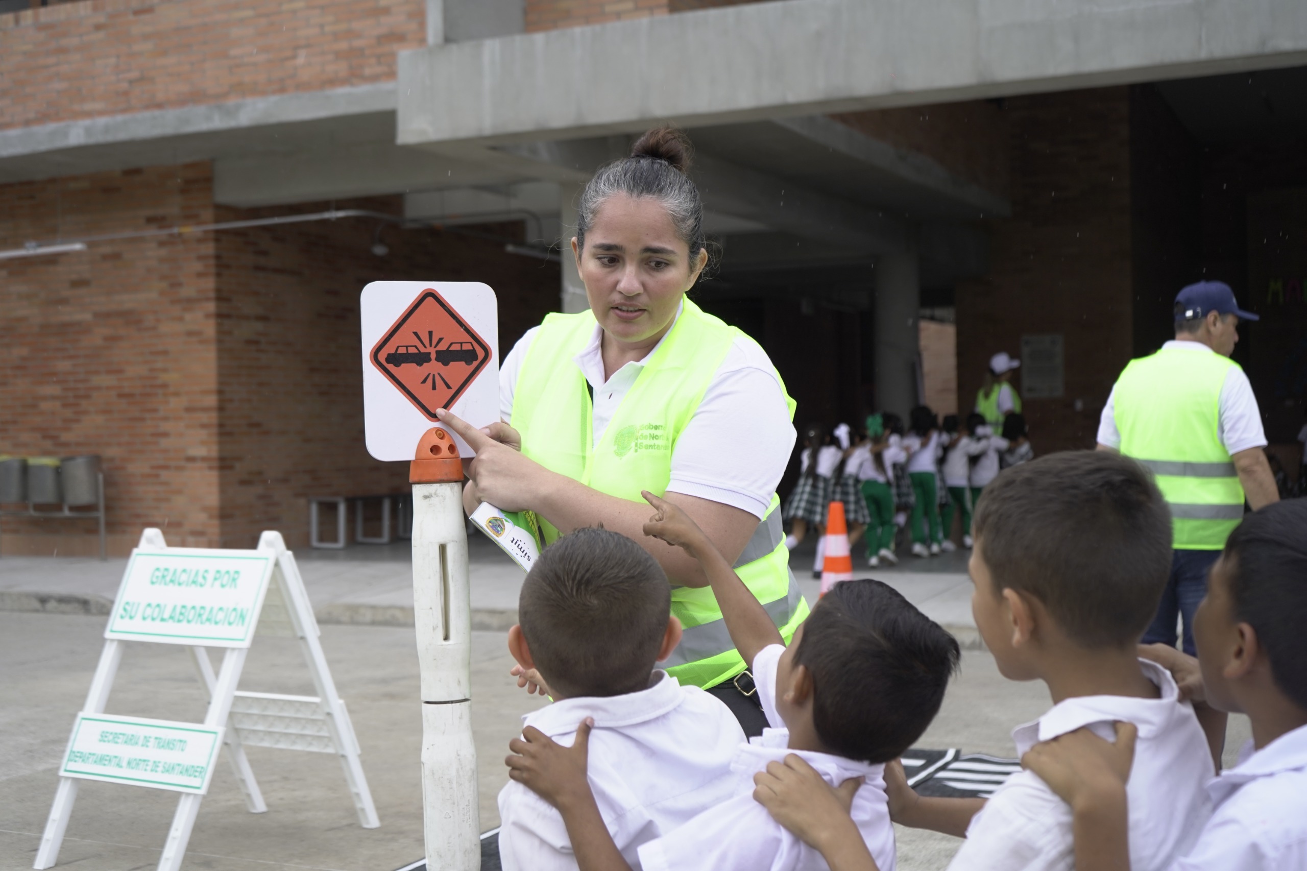 La seguridad vial se tomó un colegio del municipio de Chinácota