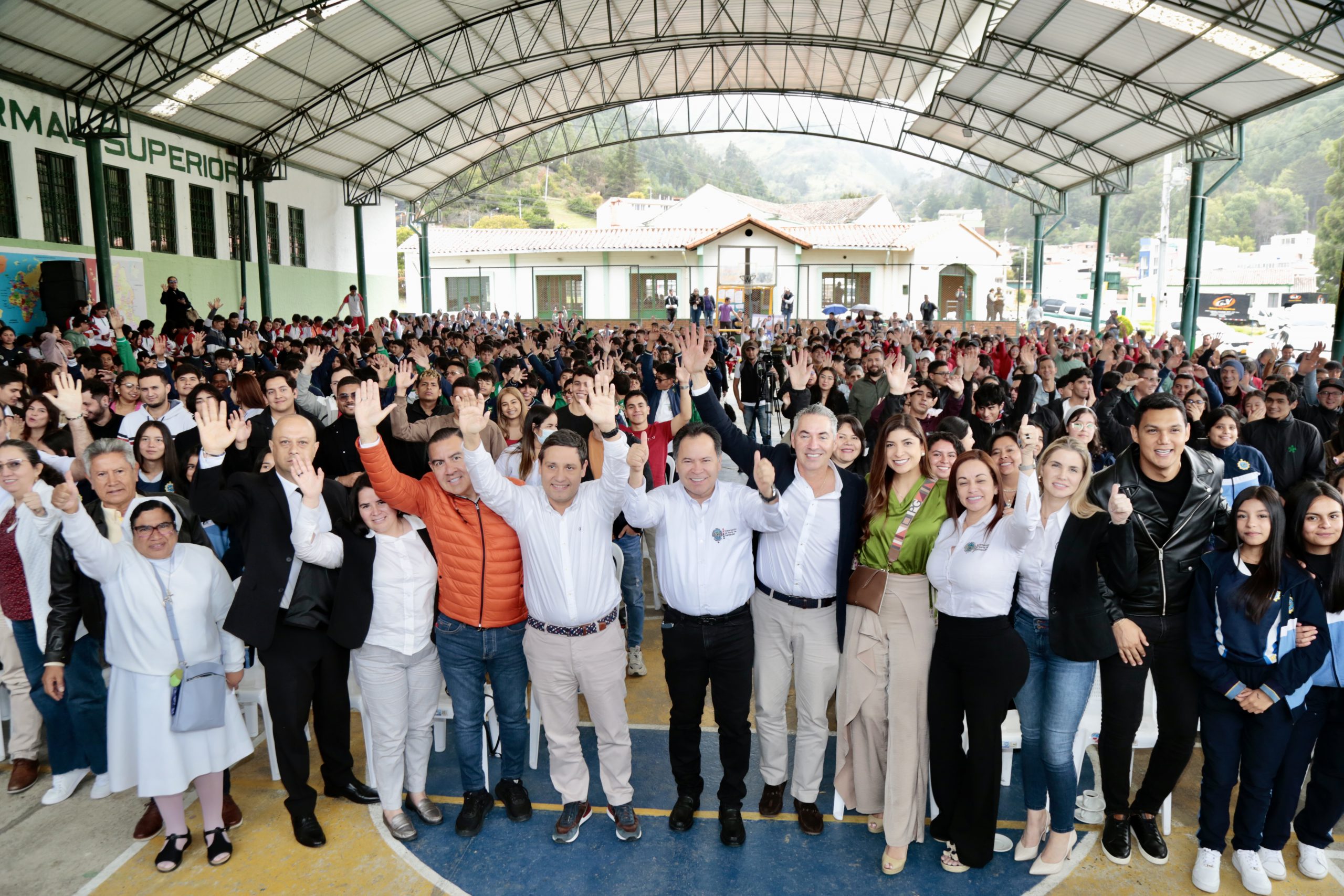 Junto a la Gobernación MinTIC le apuesta a mejorar la conectividad móvil en Norte de Santander
