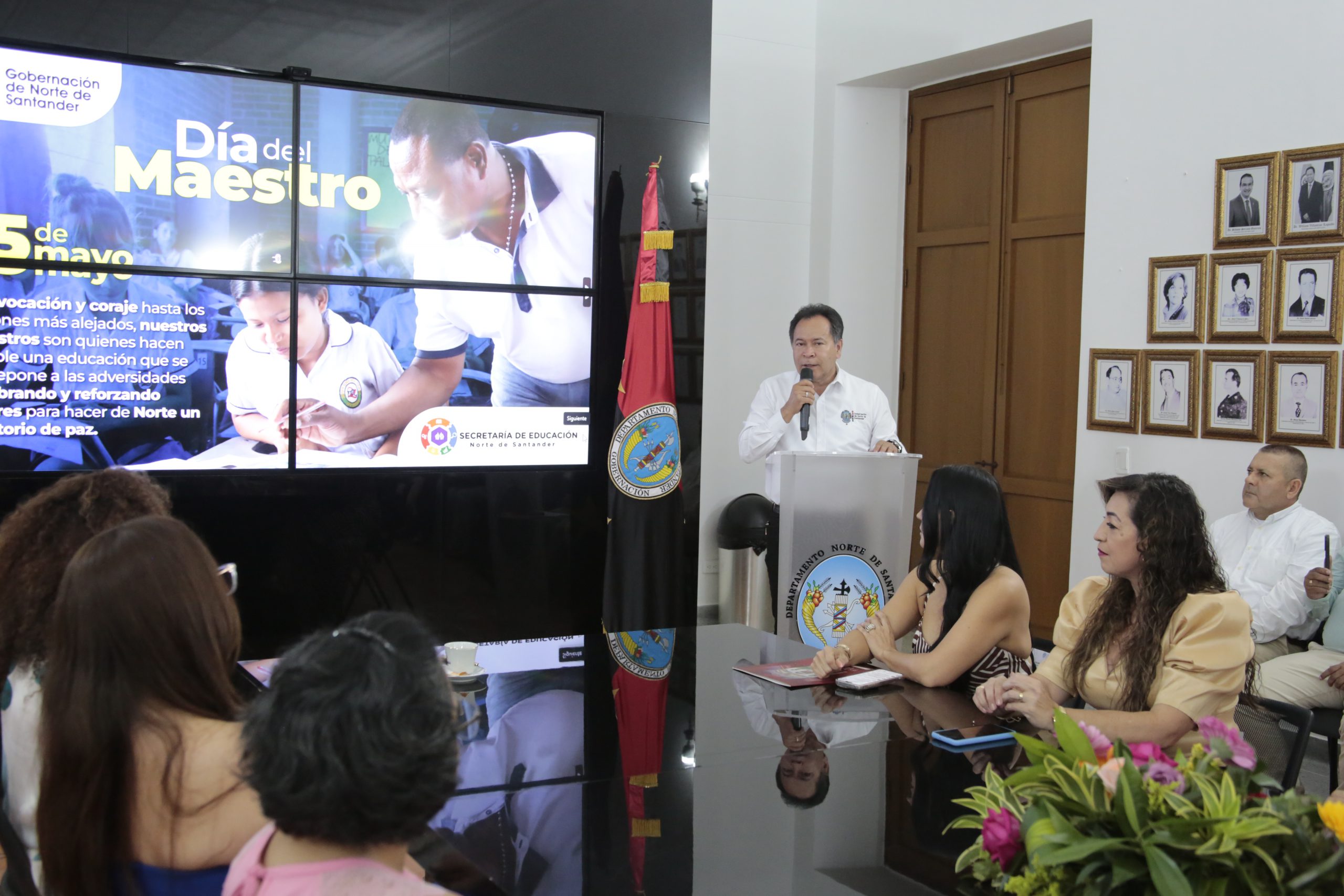 Gobernación exaltó la labor de los directivos y docentes de la región