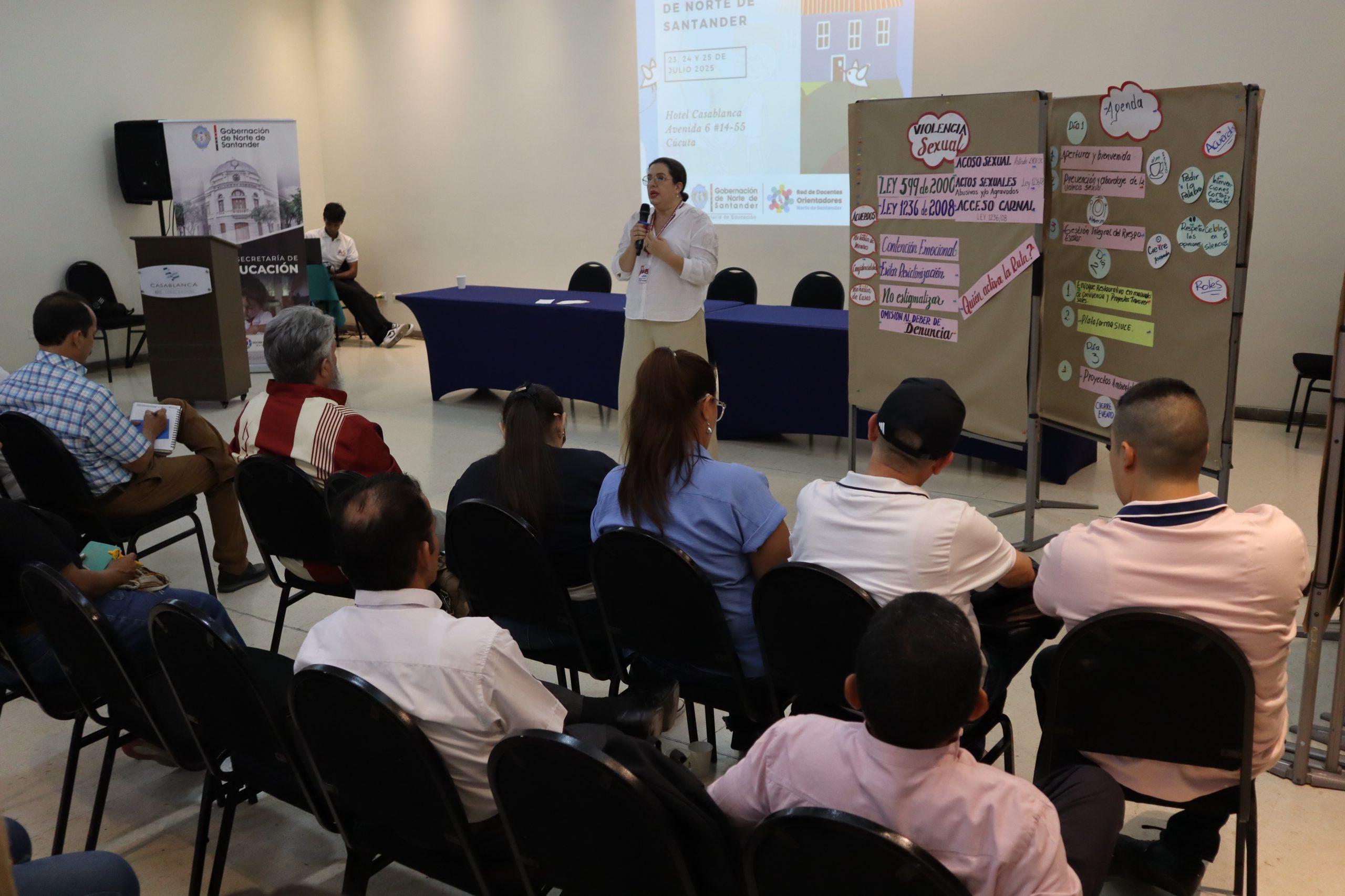 Directivos y orientadores fueron capacitados en convivencia, gestión del riesgo y violencia sexual
