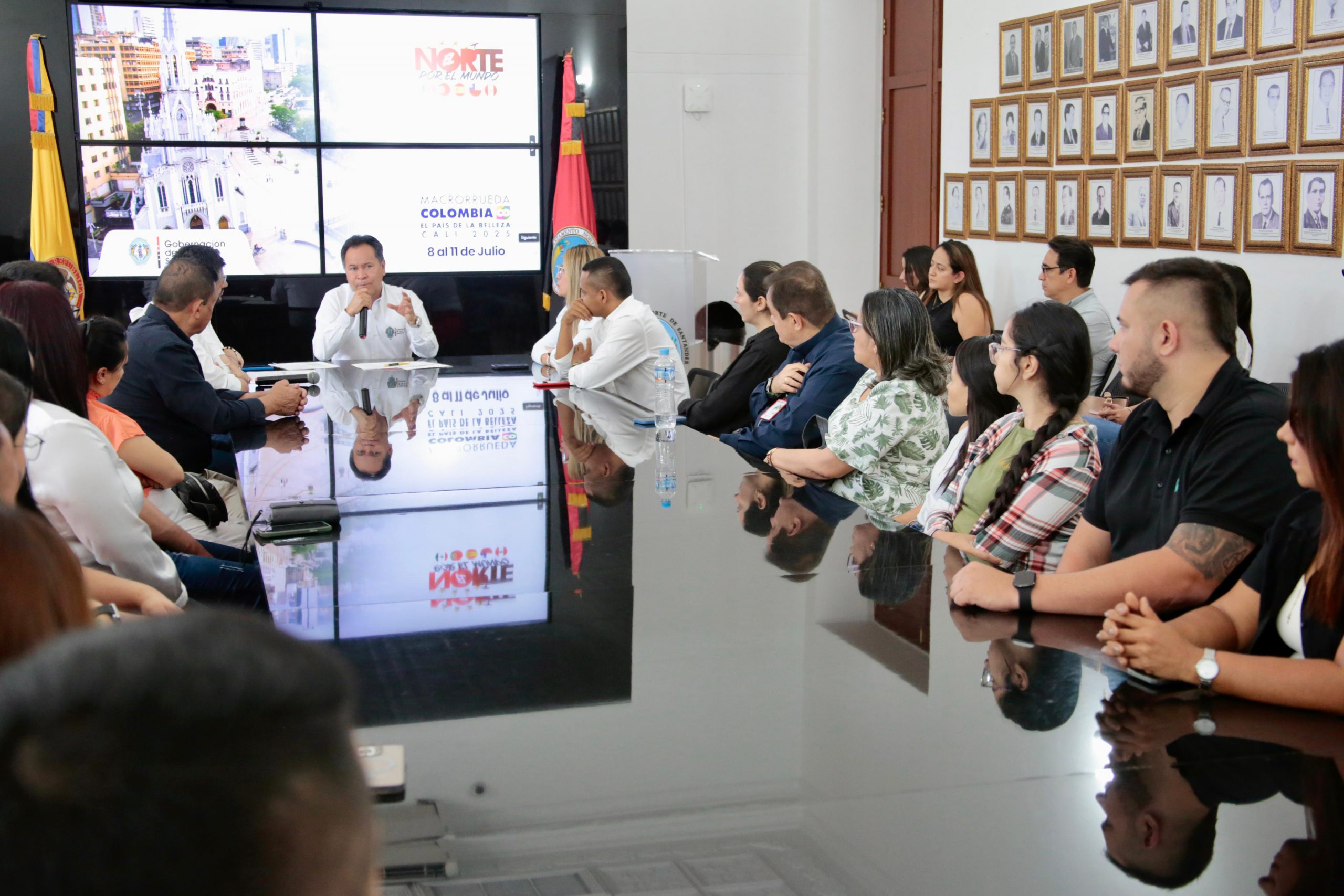 Empresarios nortesantandereanos rumbo a la Macrorrueda Nacional en Cali