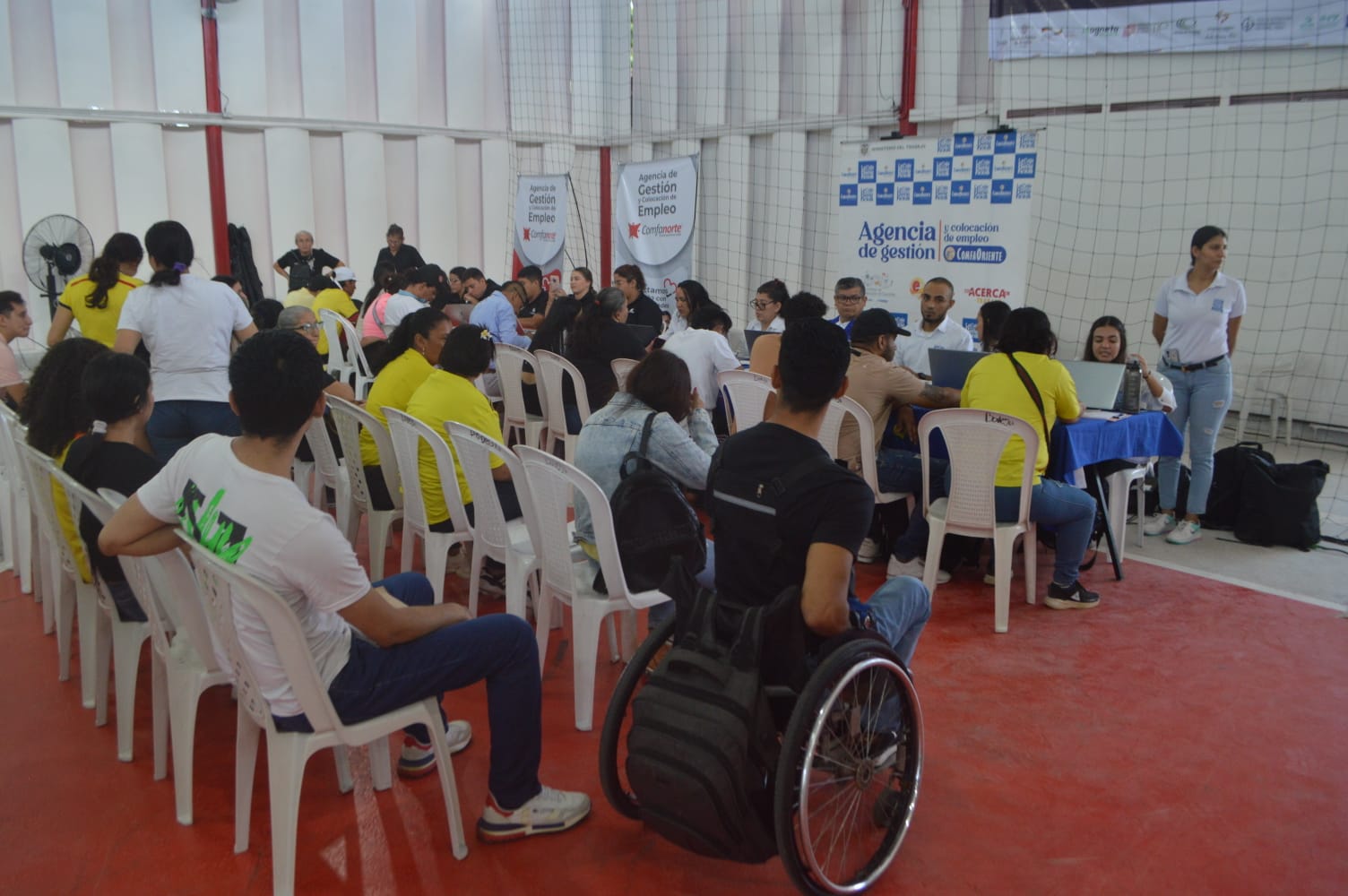 Más de 1.500 buscadores de empleo participaron en la 2ª Feria Laboral ‘Empleo para la Paz y la Inclusión’