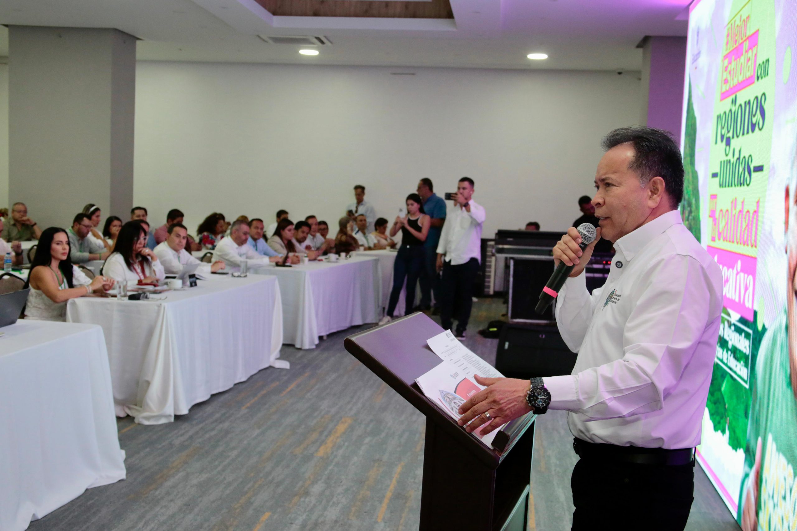 En el Catatumbo más de 1.000 jóvenes están cumpliendo su sueño de estudiar su bachillerato