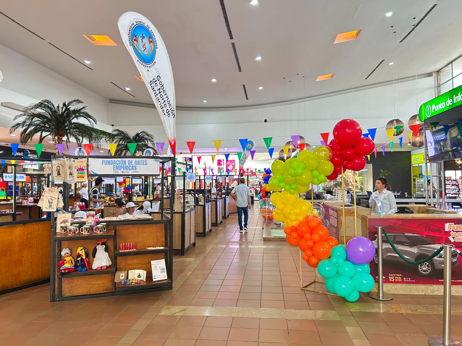 El talento regional se tomó el Pop Up Market