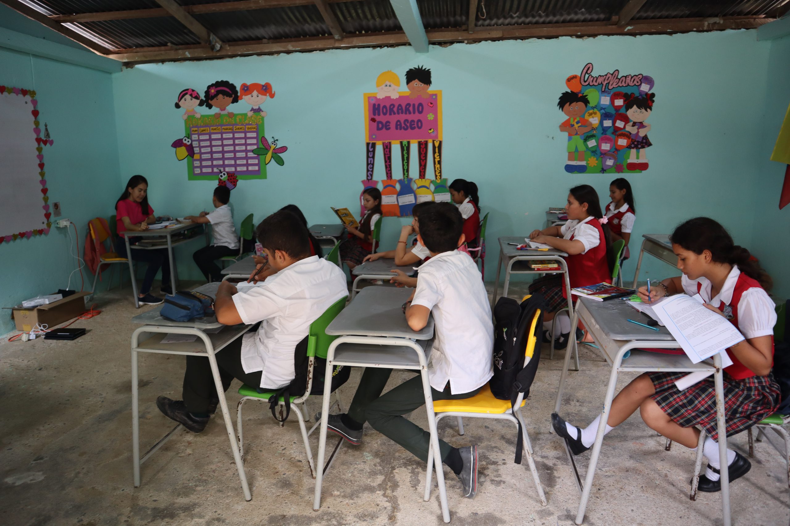 Gobernación destina 751 millones para el mantenimiento de 64 sedes educativas