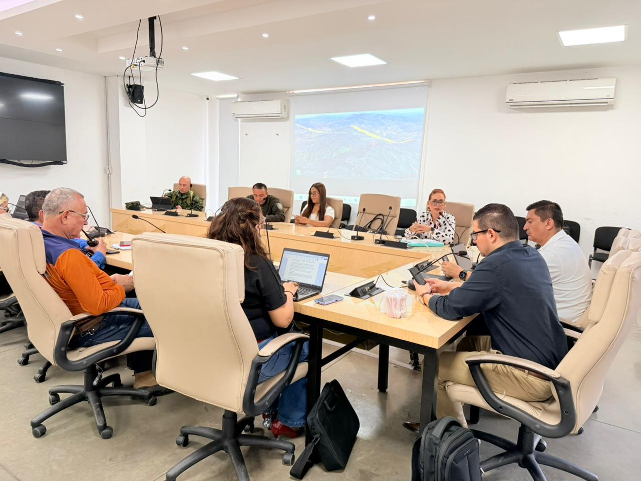 Gobernación activa Punto de Orientación para familiares tras el siniestro aéreo en La Playa de Belén