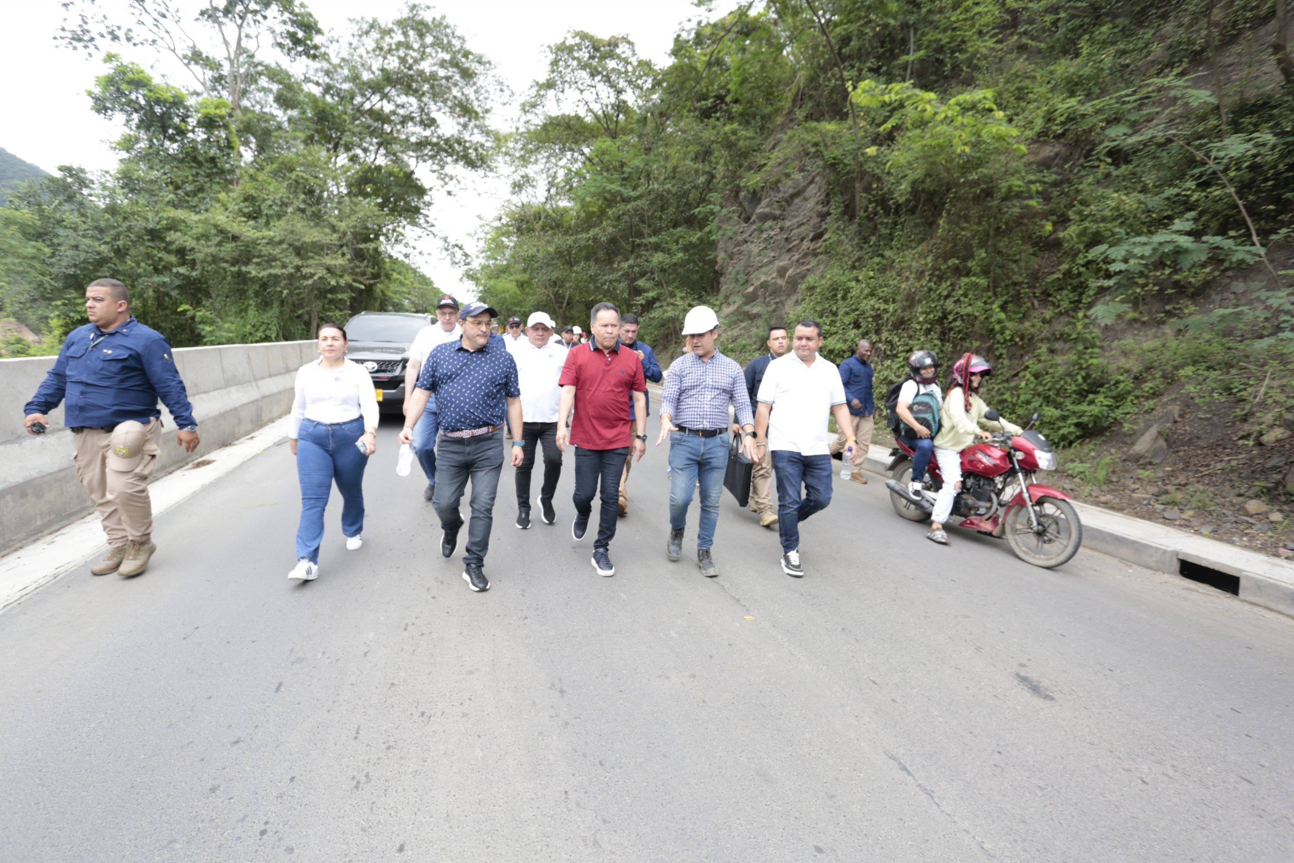 Gobernación avanza en la habilitación total de la vía Cornejo – Santiago