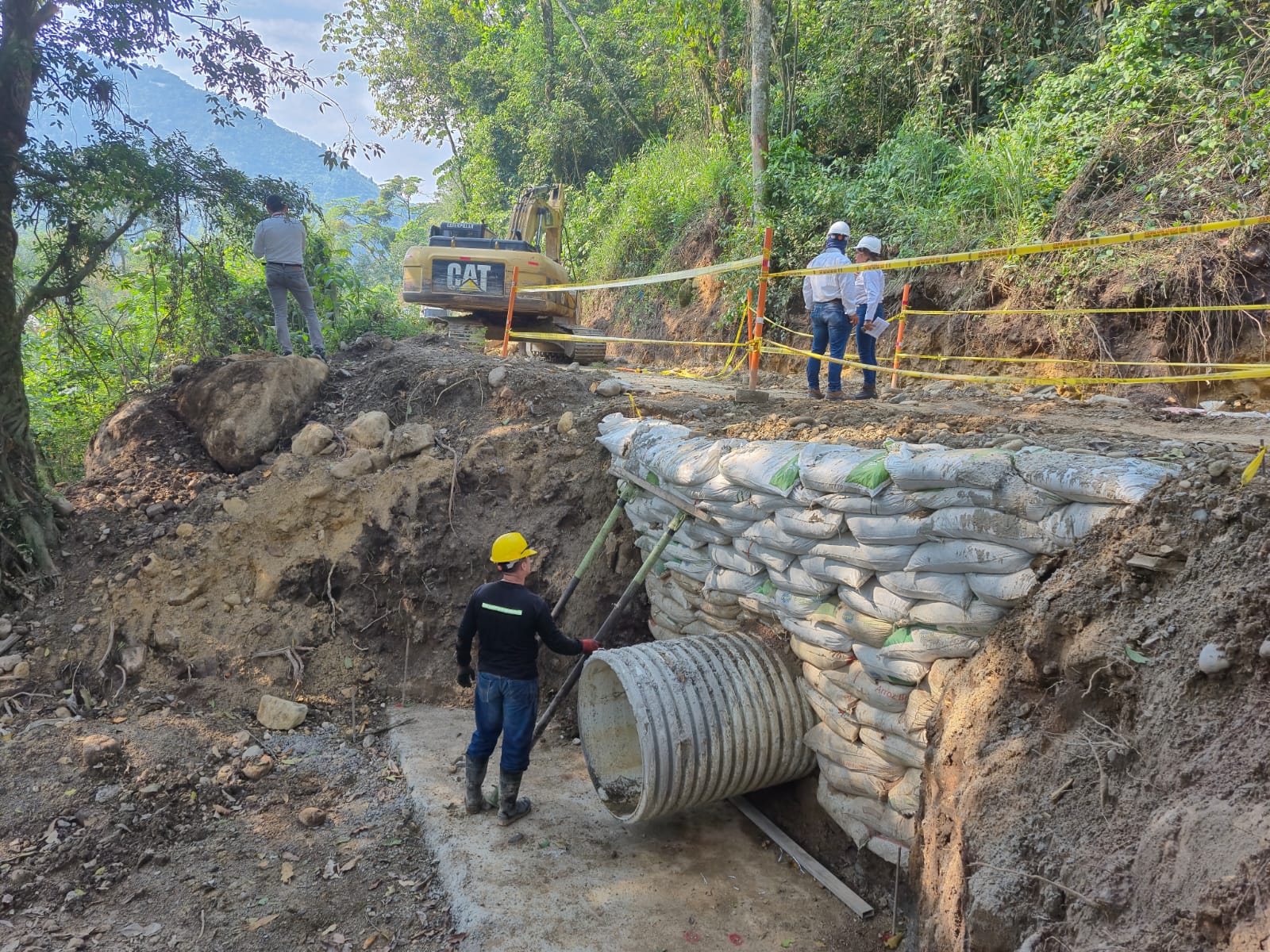 Arrancaron las obras para pavimentar entre Arboledas y Cucutilla