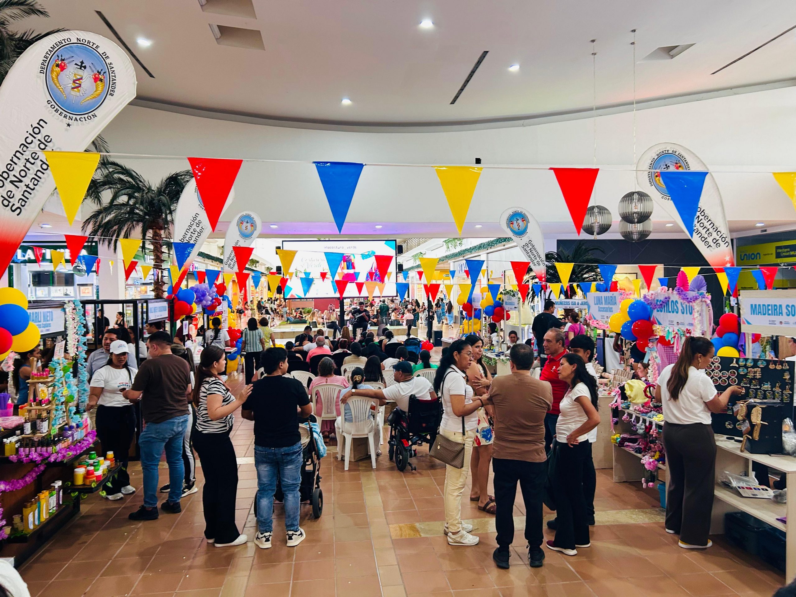 El talento nortesantandereano sigue brillando en el Pop Up Market