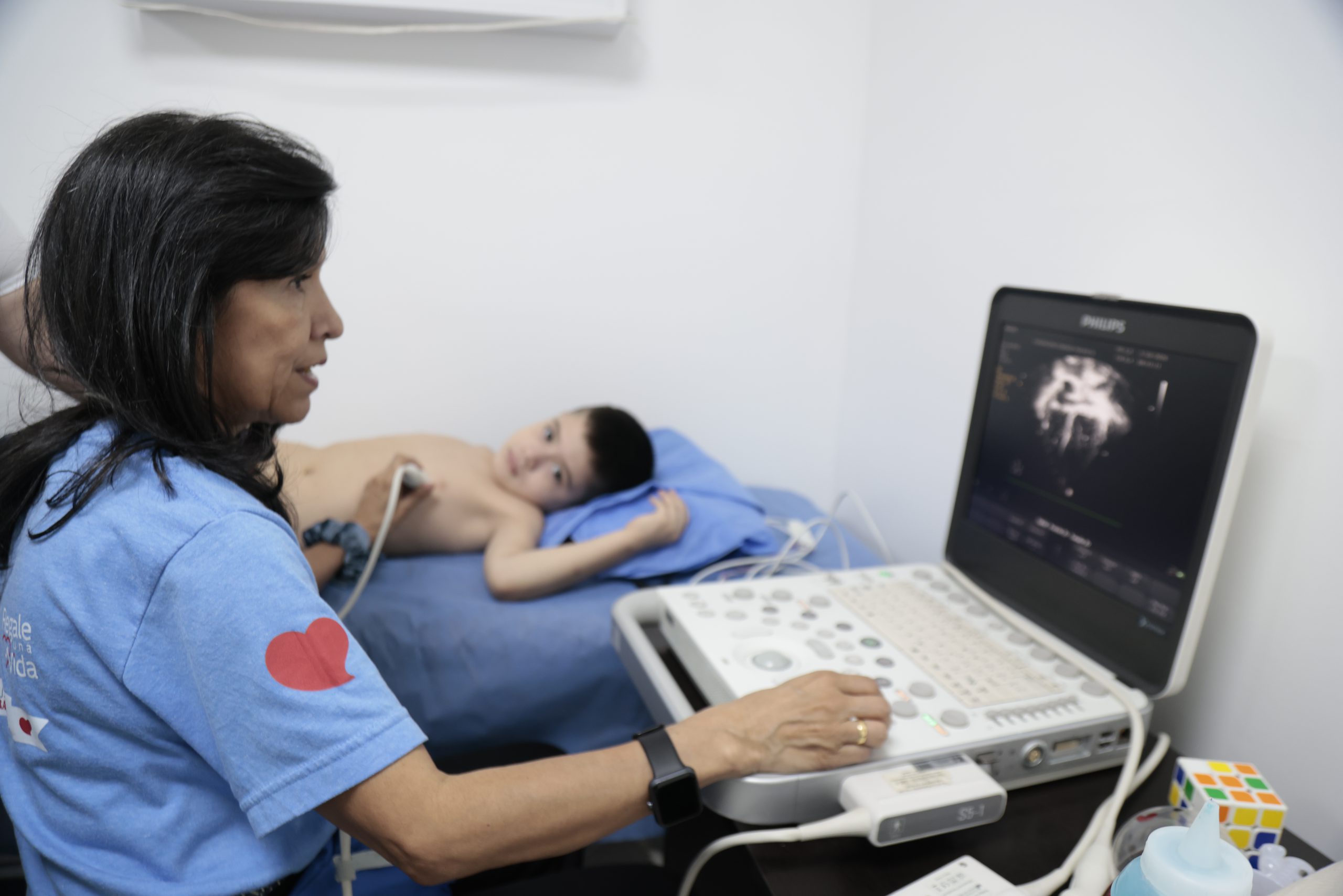 Ruta del Corazón volvió al HUEM para valorar a 300 niños